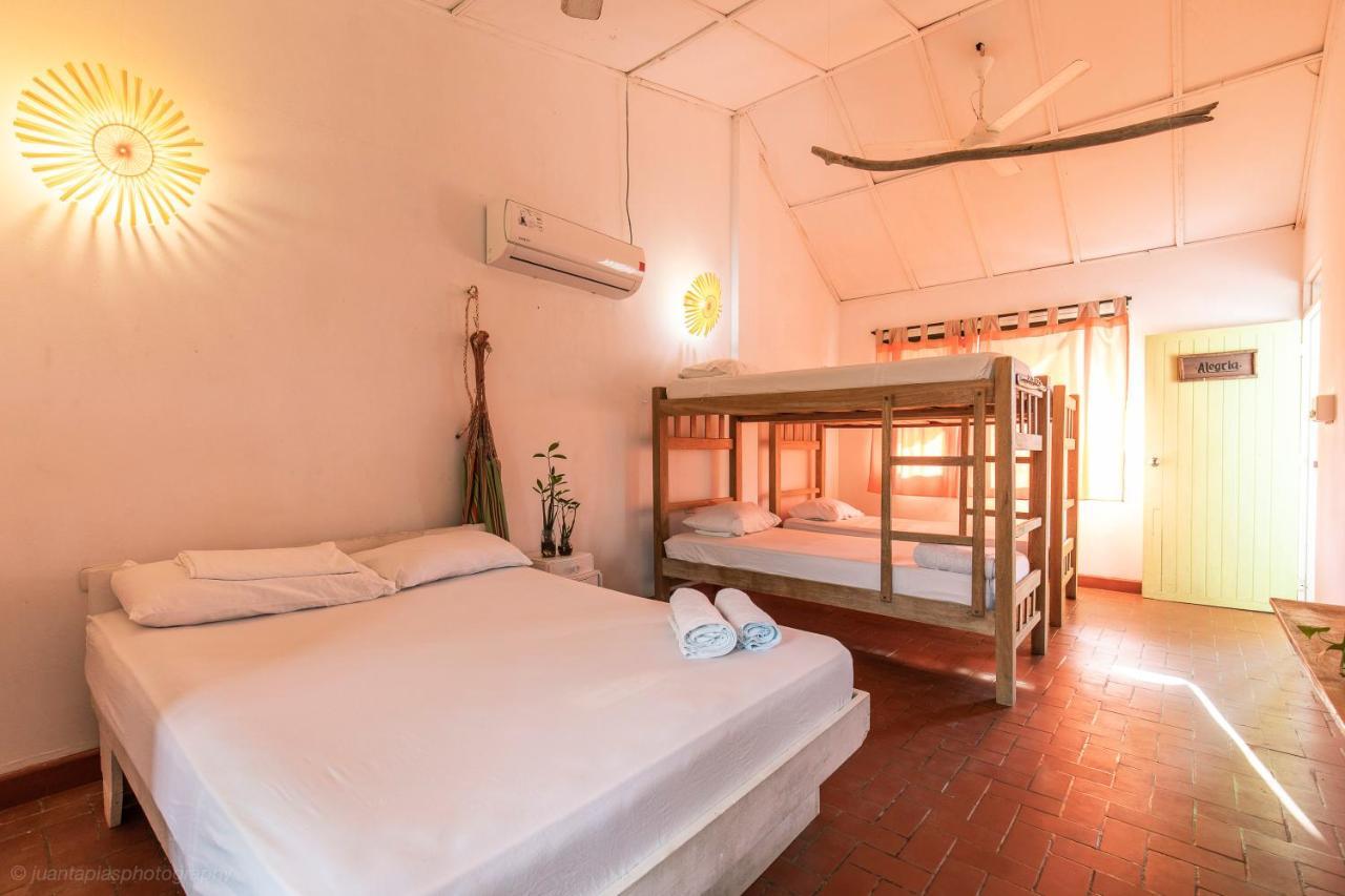Mar Amar Casa De Playa Hotel Covenas Ngoại thất bức ảnh