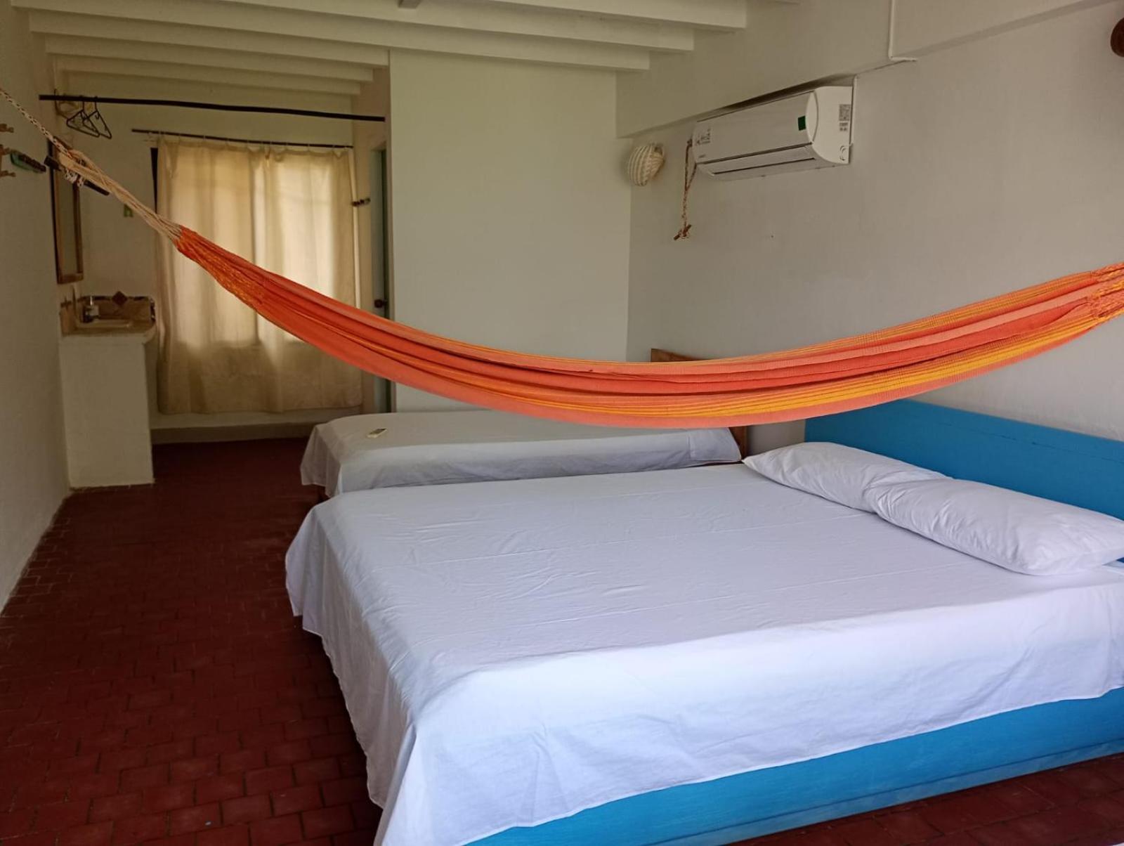 Mar Amar Casa De Playa Hotel Covenas Ngoại thất bức ảnh